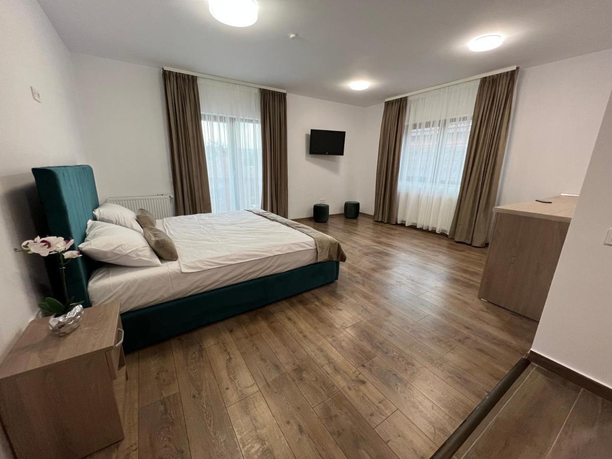 Aparthotel Plevnei 3 Клуж-Напока Екстер'єр фото