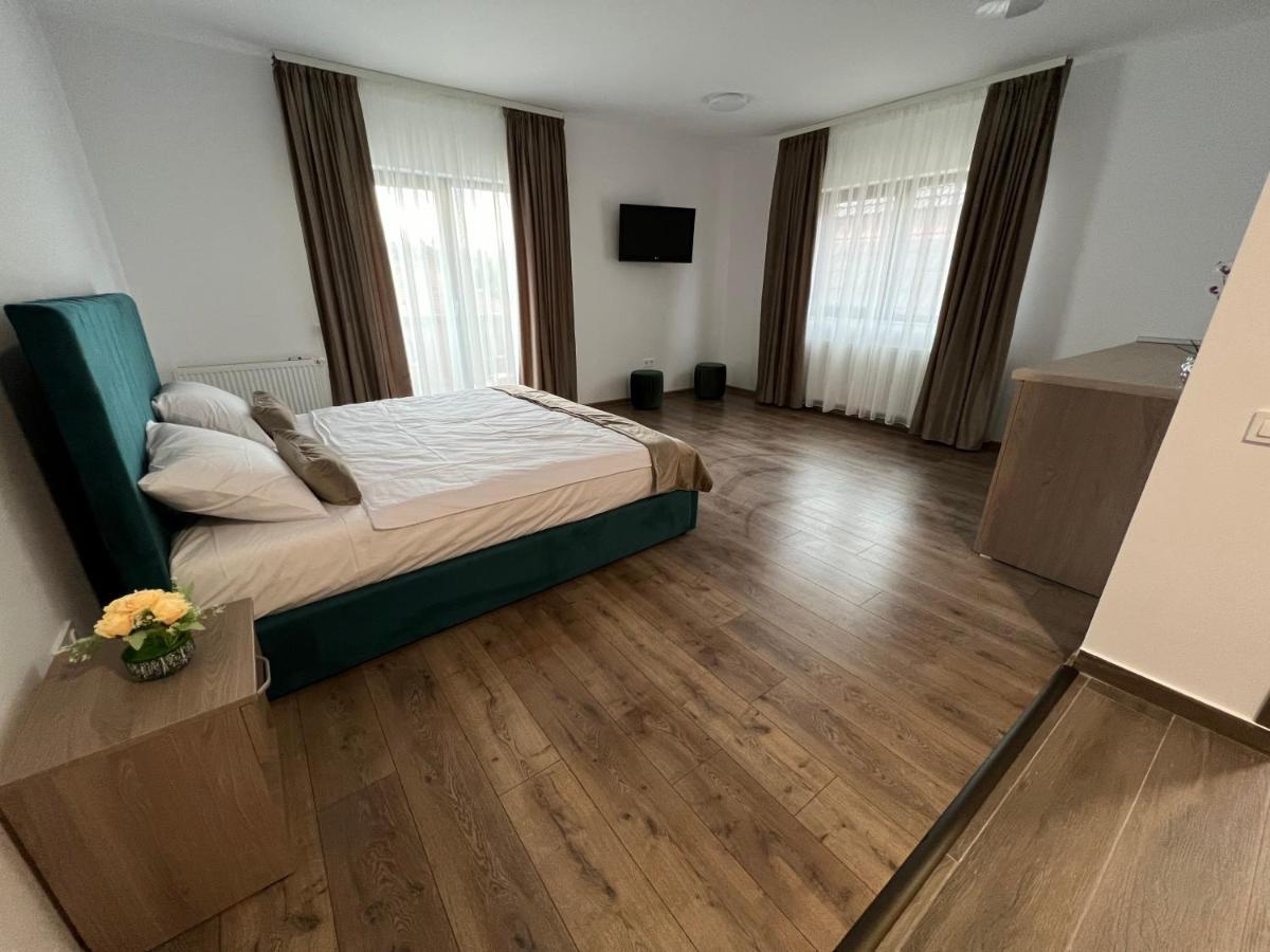 Aparthotel Plevnei 3 Клуж-Напока Екстер'єр фото